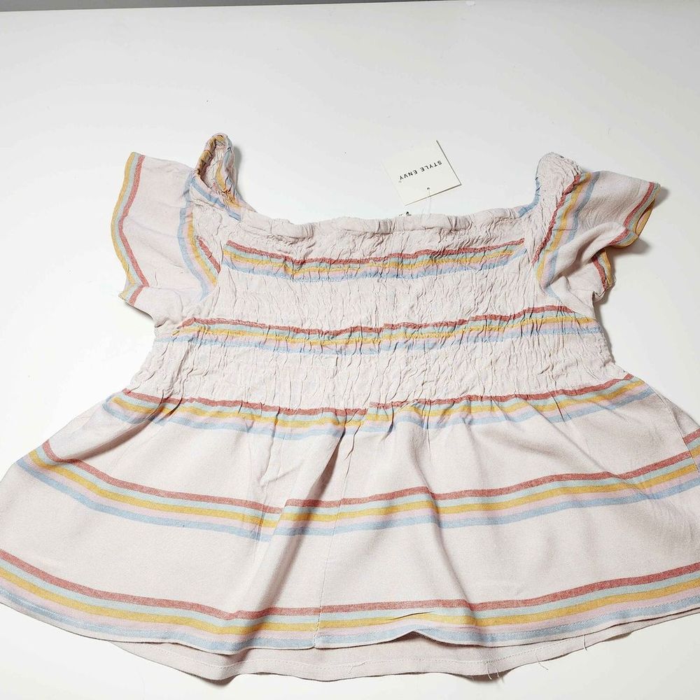 New with Tags Style Envy Girls Size XL Peplum Stripes Top Smocked Shirt Tan - Picture 4 of 6